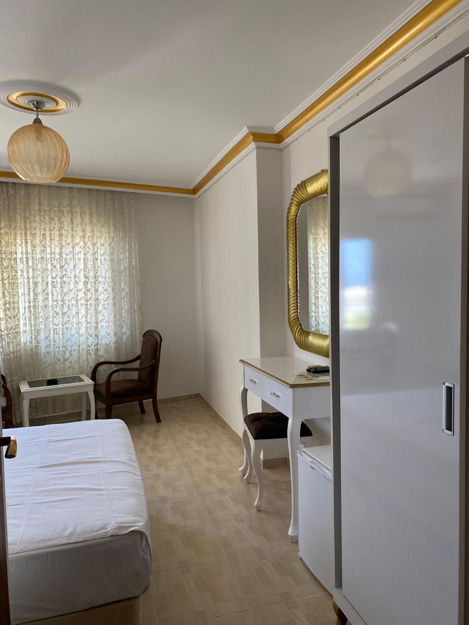 Jasmin Blue Otel Силифке Екстериор снимка