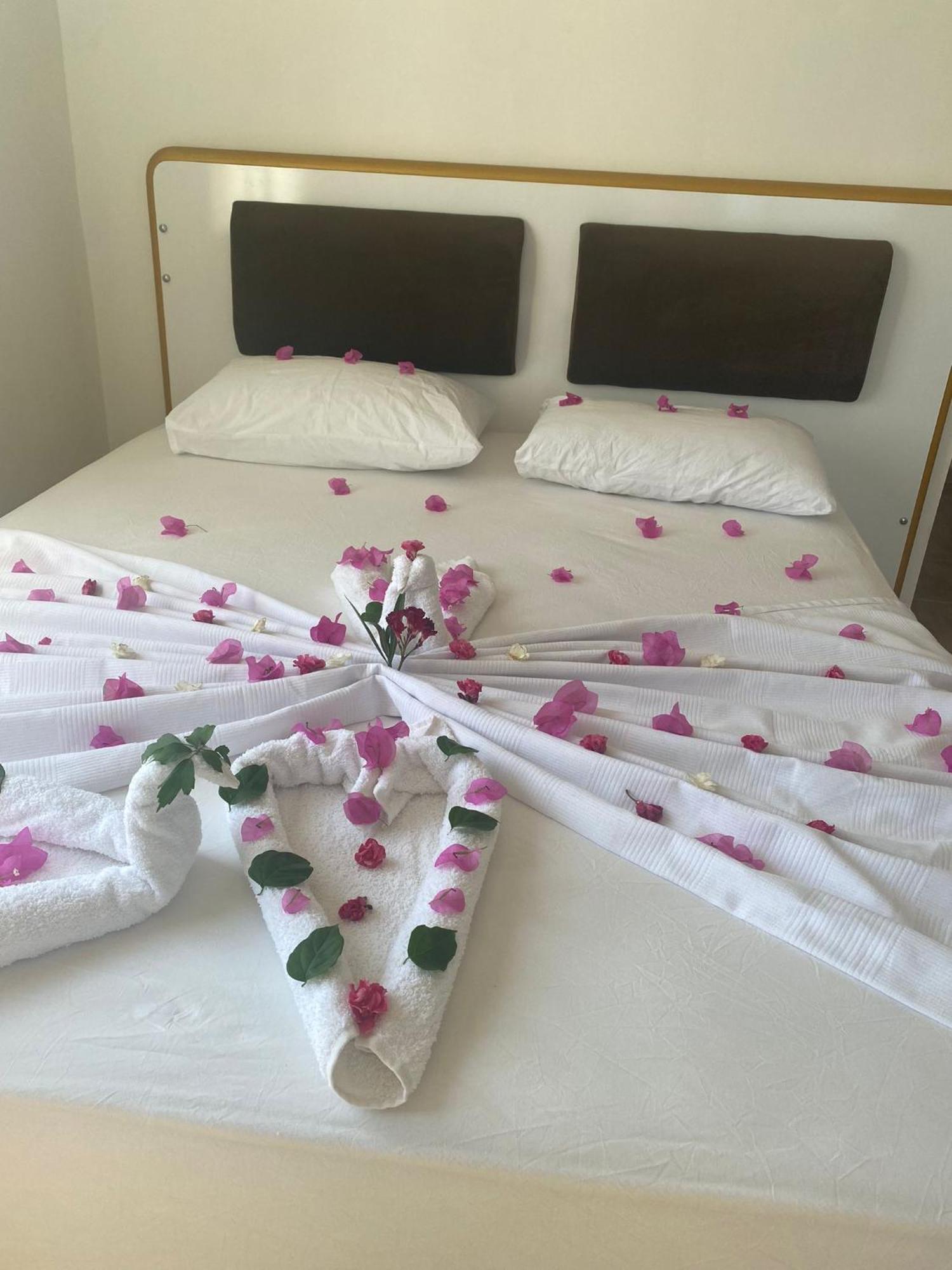 Jasmin Blue Otel Силифке Екстериор снимка